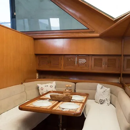 Vira Yacht ギョジェク